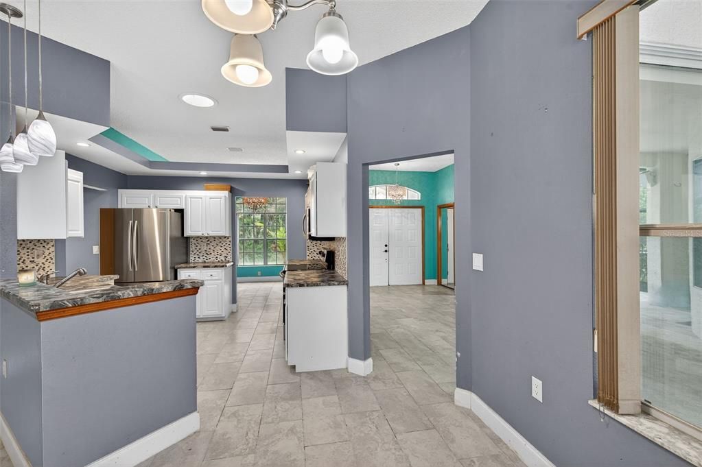 En Venta: $480,000 (3 camas, 2 baños, 1920 Pies cuadrados)