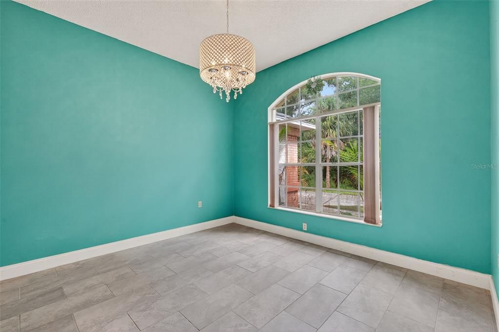 En Venta: $480,000 (3 camas, 2 baños, 1920 Pies cuadrados)