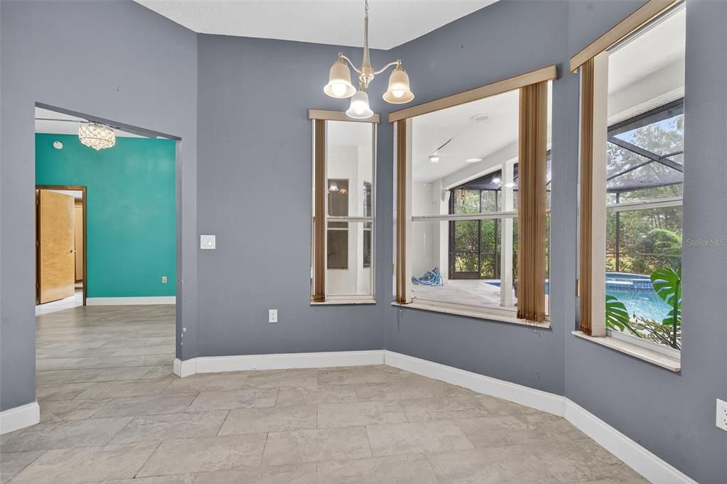 En Venta: $480,000 (3 camas, 2 baños, 1920 Pies cuadrados)