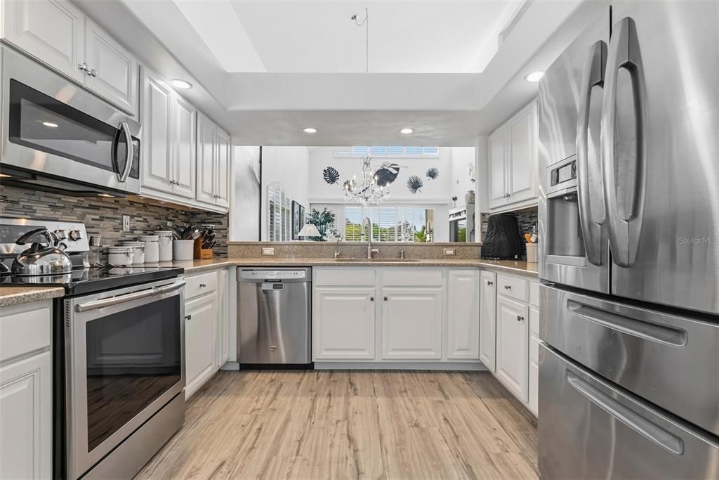 Active With Contract: $660,000 (2 beds, 2 baths, 2223 Square Feet)