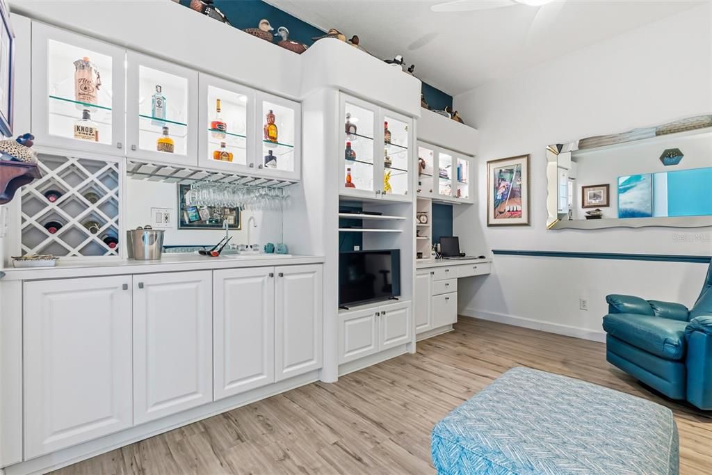 Active With Contract: $660,000 (2 beds, 2 baths, 2223 Square Feet)