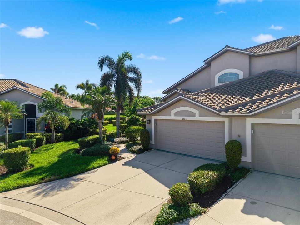 Active With Contract: $660,000 (2 beds, 2 baths, 2223 Square Feet)