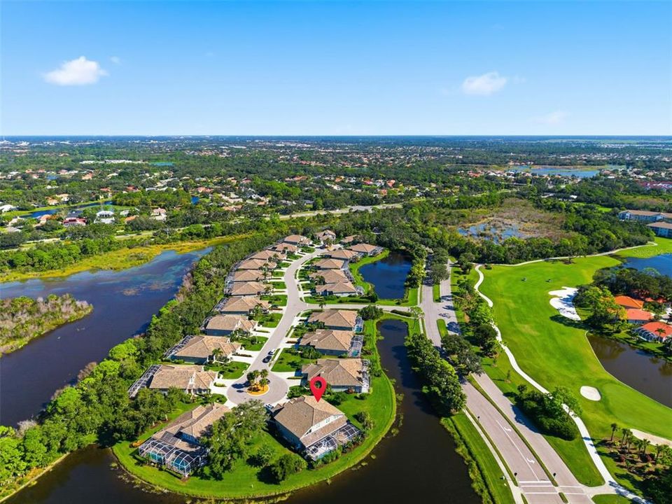 Active With Contract: $660,000 (2 beds, 2 baths, 2223 Square Feet)