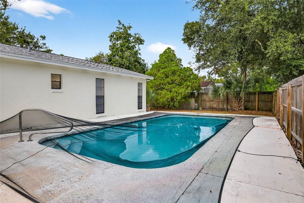 На продажу: $439,000 (3 спален, 2 ванн, 1684 Квадратных фут)