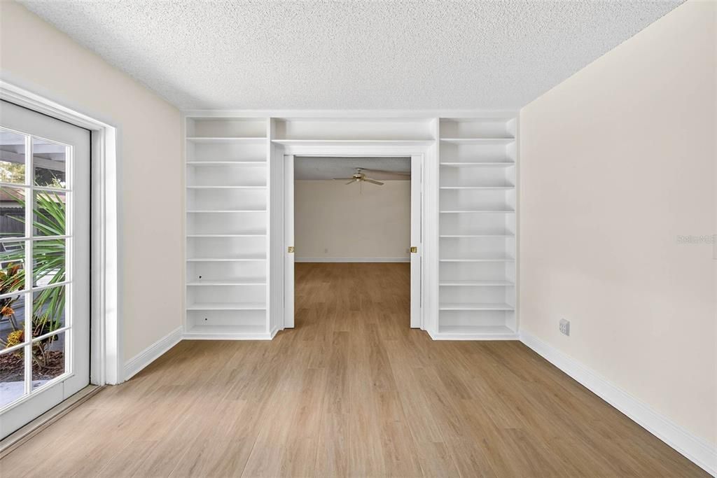 На продажу: $439,000 (3 спален, 2 ванн, 1684 Квадратных фут)