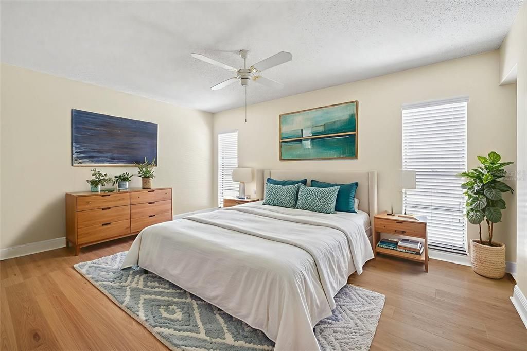 На продажу: $439,000 (3 спален, 2 ванн, 1684 Квадратных фут)