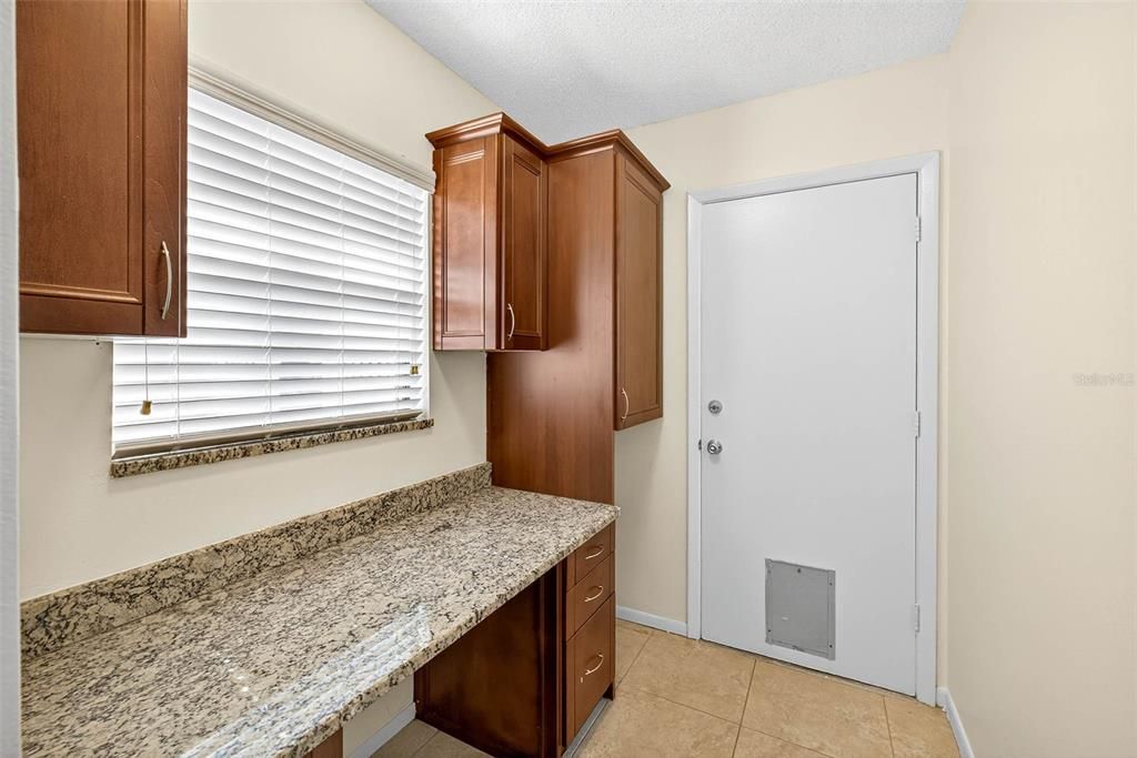 На продажу: $439,000 (3 спален, 2 ванн, 1684 Квадратных фут)