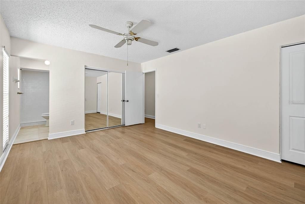 На продажу: $439,000 (3 спален, 2 ванн, 1684 Квадратных фут)