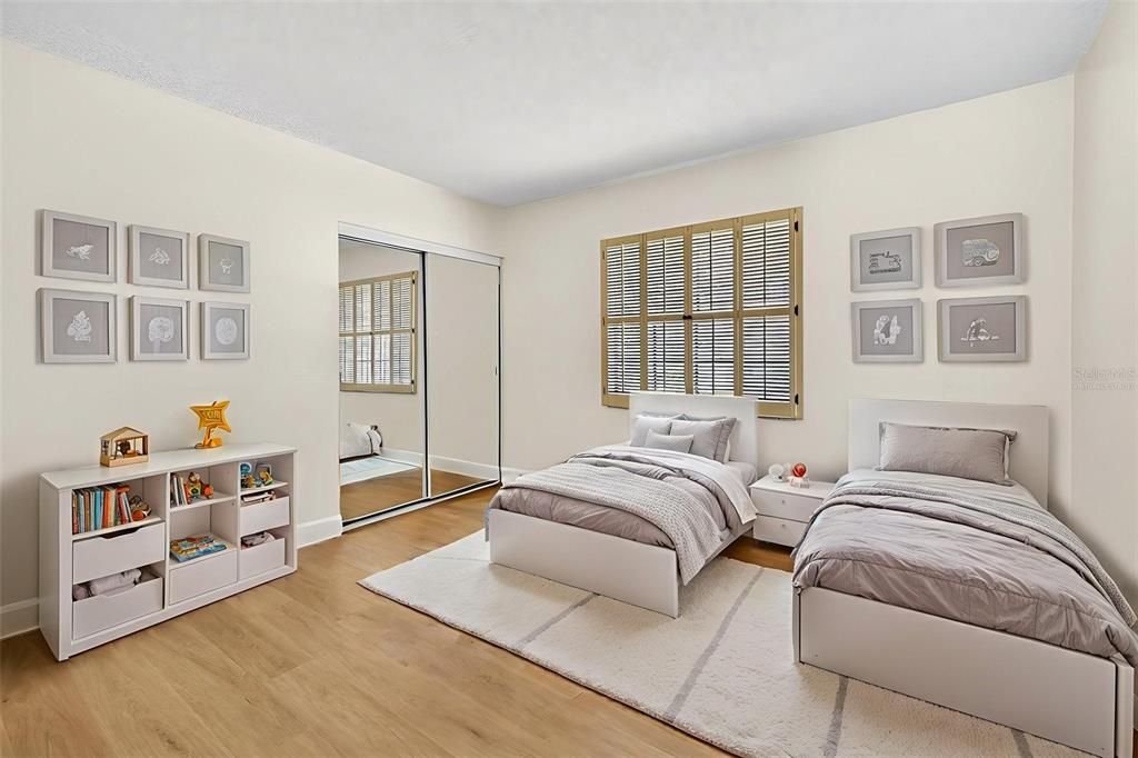 На продажу: $439,000 (3 спален, 2 ванн, 1684 Квадратных фут)