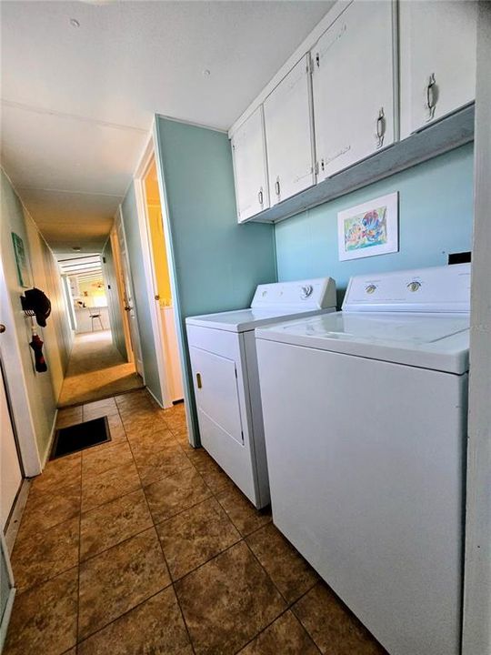 For Sale: $145,000 (2 beds, 1 baths, 1280 Square Feet)