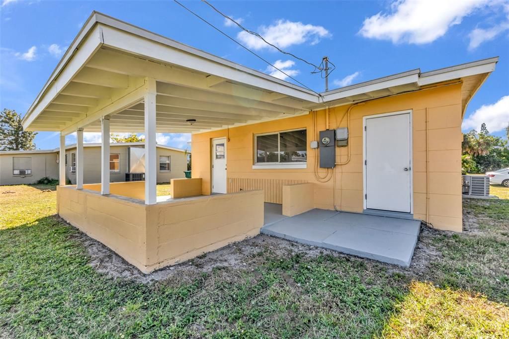 Active With Contract: $149,900 (3 beds, 1 baths, 1135 Square Feet)