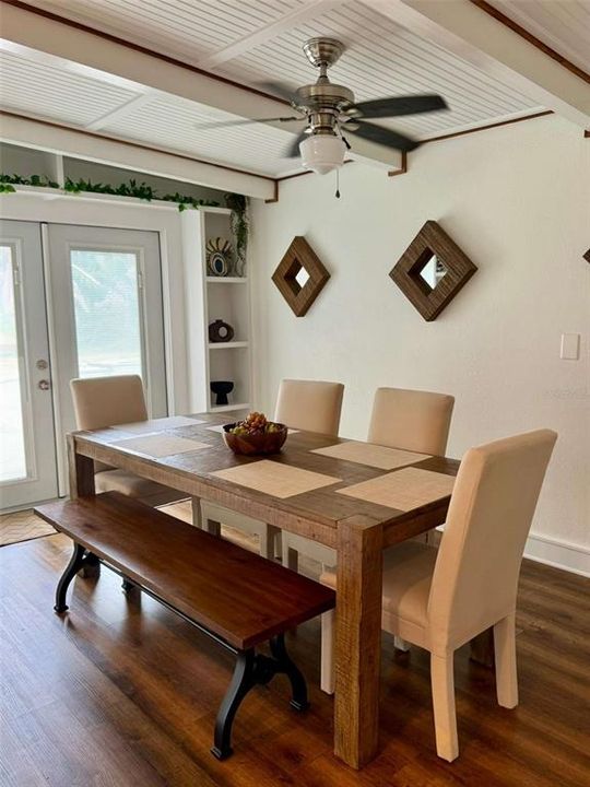 出租: $5,000 (3 贝兹, 2 浴室, 2312 平方英尺)