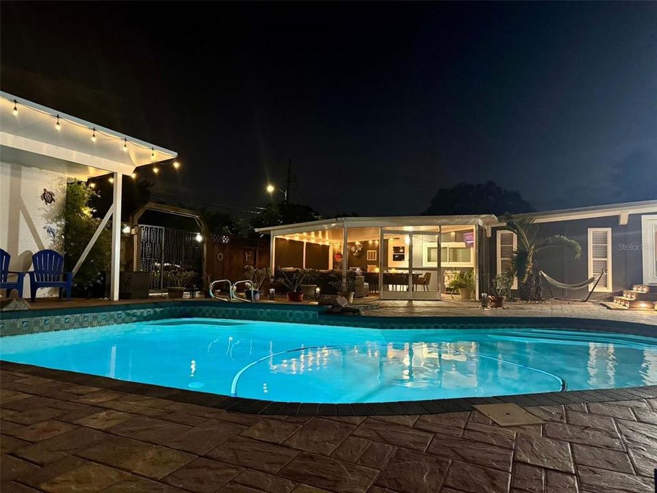 出租: $5,000 (3 贝兹, 2 浴室, 2312 平方英尺)