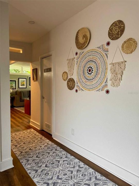 出租: $5,000 (3 贝兹, 2 浴室, 2312 平方英尺)