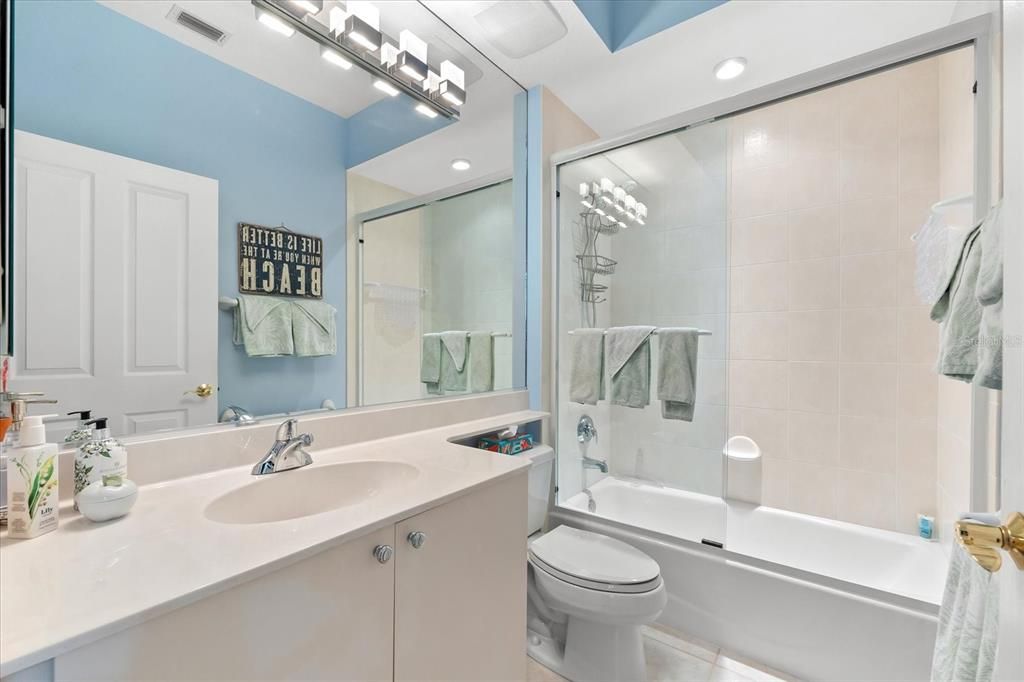 For Sale: $479,900 (3 beds, 2 baths, 1969 Square Feet)