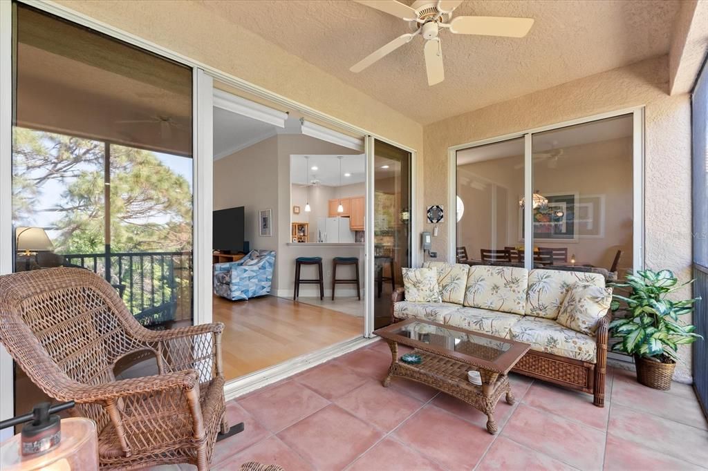 For Sale: $479,900 (3 beds, 2 baths, 1969 Square Feet)