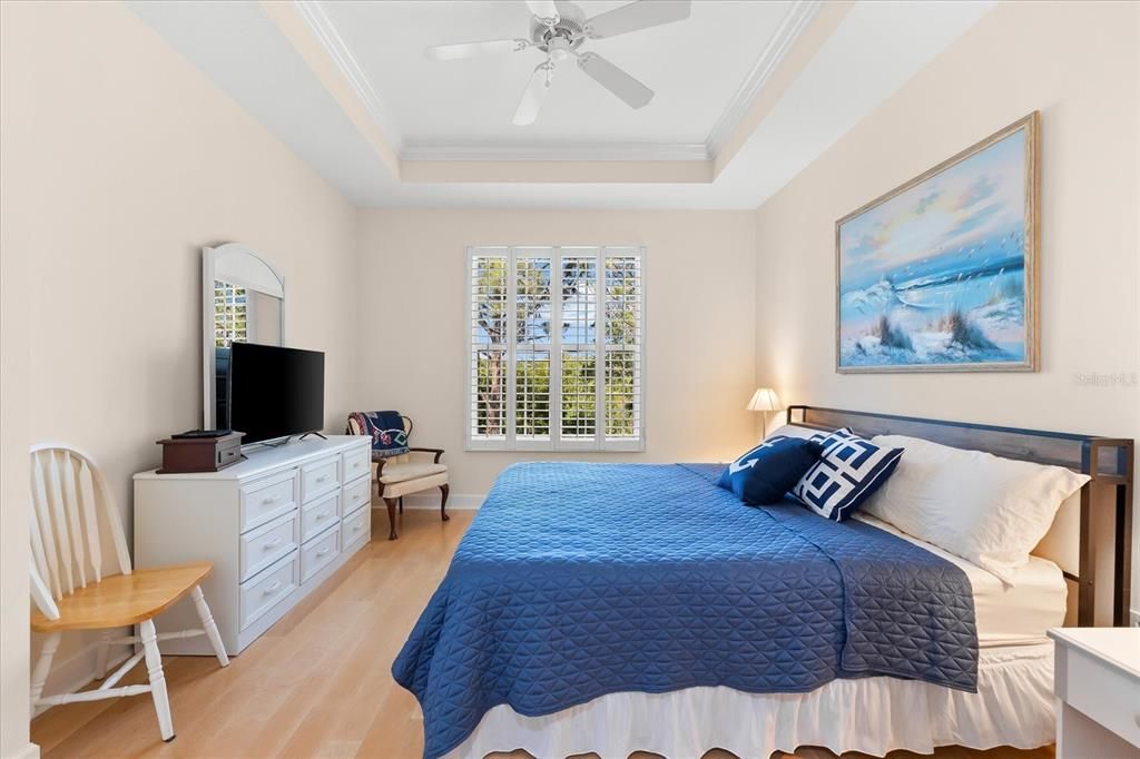 For Sale: $479,900 (3 beds, 2 baths, 1969 Square Feet)