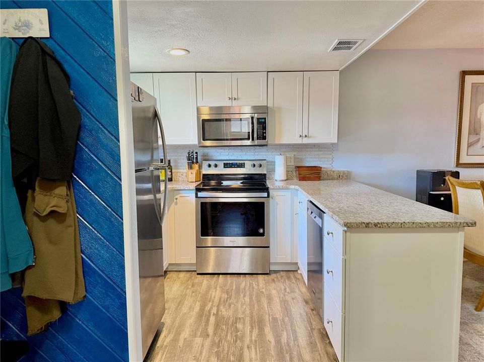 На продажу: $194,500 (1 спален, 1 ванн, 945 Квадратных фут)