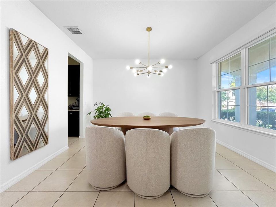 For Rent: $3,450 (5 beds, 3 baths, 3497 Square Feet)