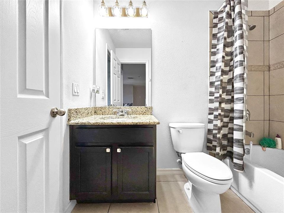 For Rent: $3,450 (5 beds, 3 baths, 3497 Square Feet)