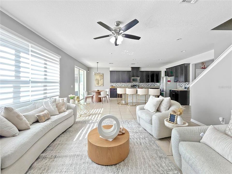 For Rent: $3,450 (5 beds, 3 baths, 3497 Square Feet)