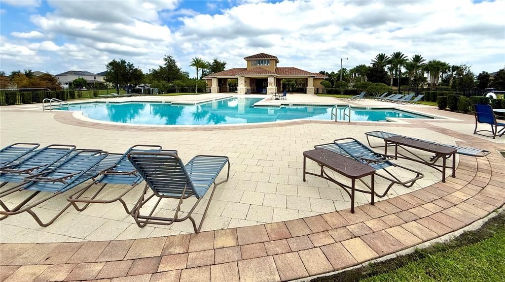 For Rent: $3,450 (5 beds, 3 baths, 3497 Square Feet)