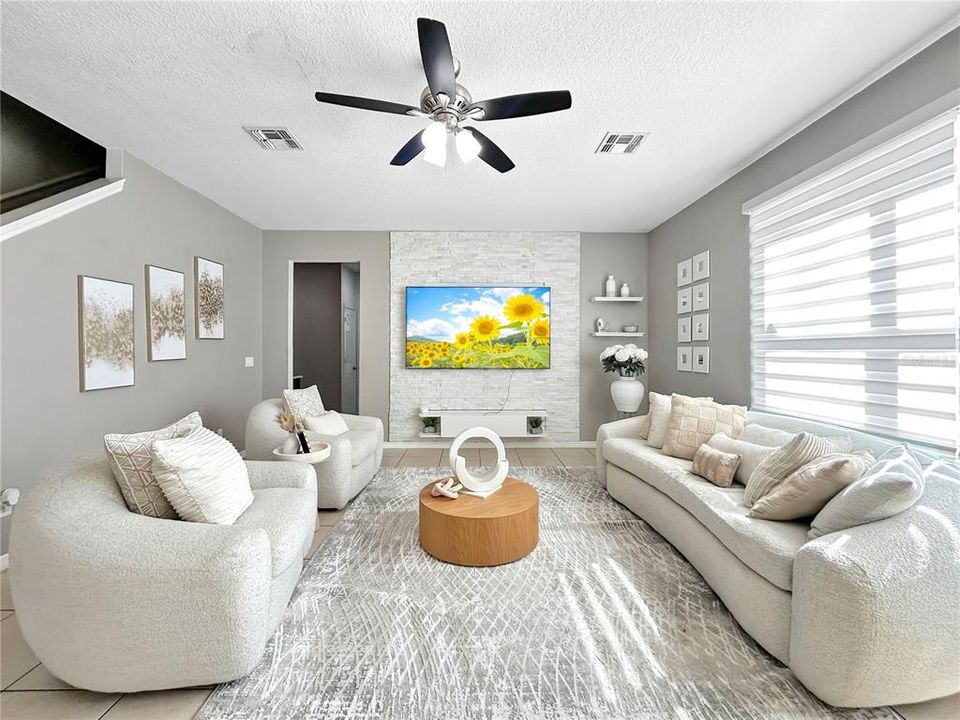 For Rent: $3,450 (5 beds, 3 baths, 3497 Square Feet)