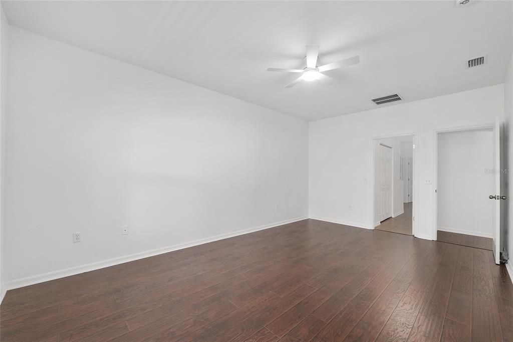 На продажу: $440,000 (4 спален, 2 ванн, 2246 Квадратных фут)