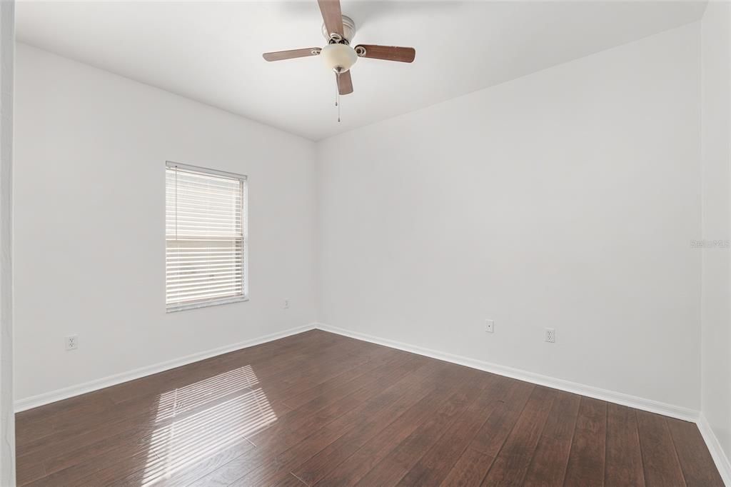 На продажу: $440,000 (4 спален, 2 ванн, 2246 Квадратных фут)