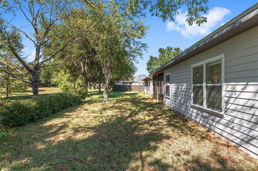 На продажу: $440,000 (4 спален, 2 ванн, 2246 Квадратных фут)