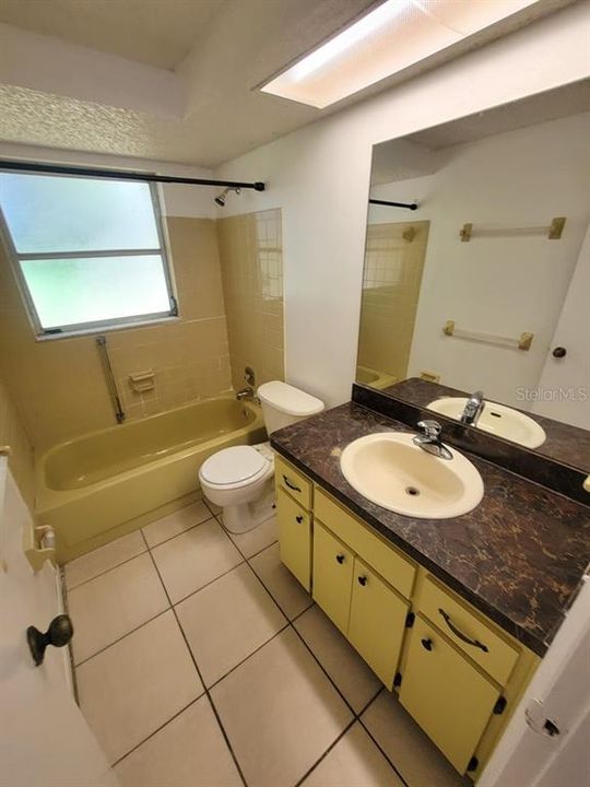 En Renta: $1,350 (2 camas, 2 baños, 966 Pies cuadrados)