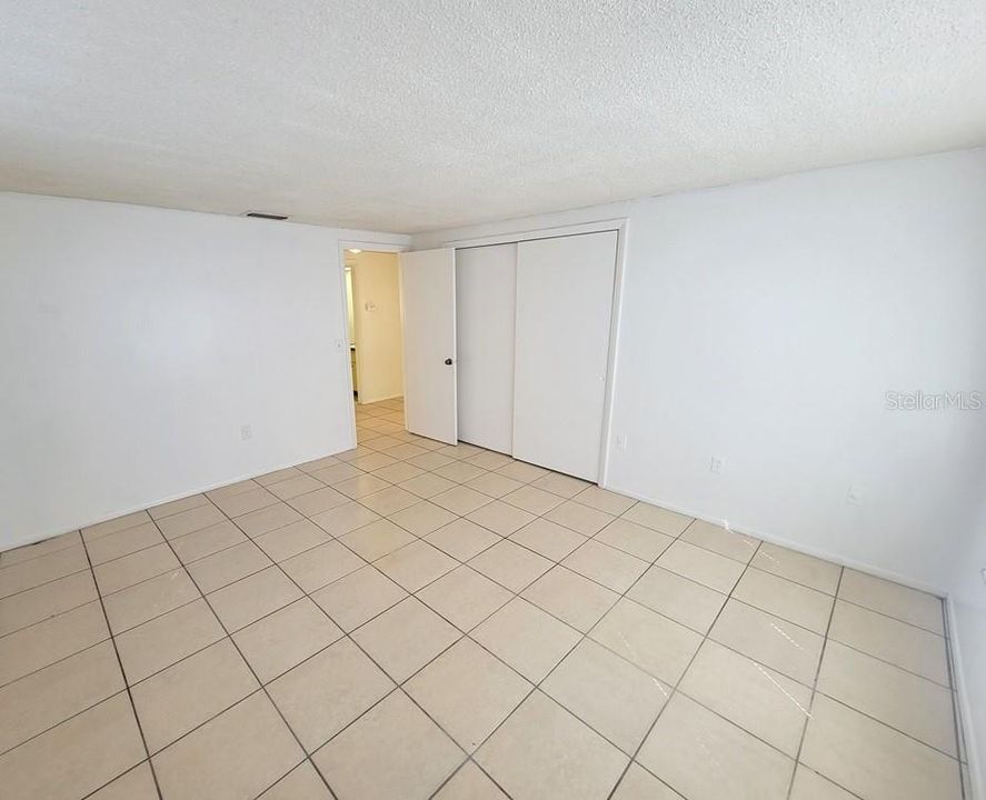 En Renta: $1,350 (2 camas, 2 baños, 966 Pies cuadrados)