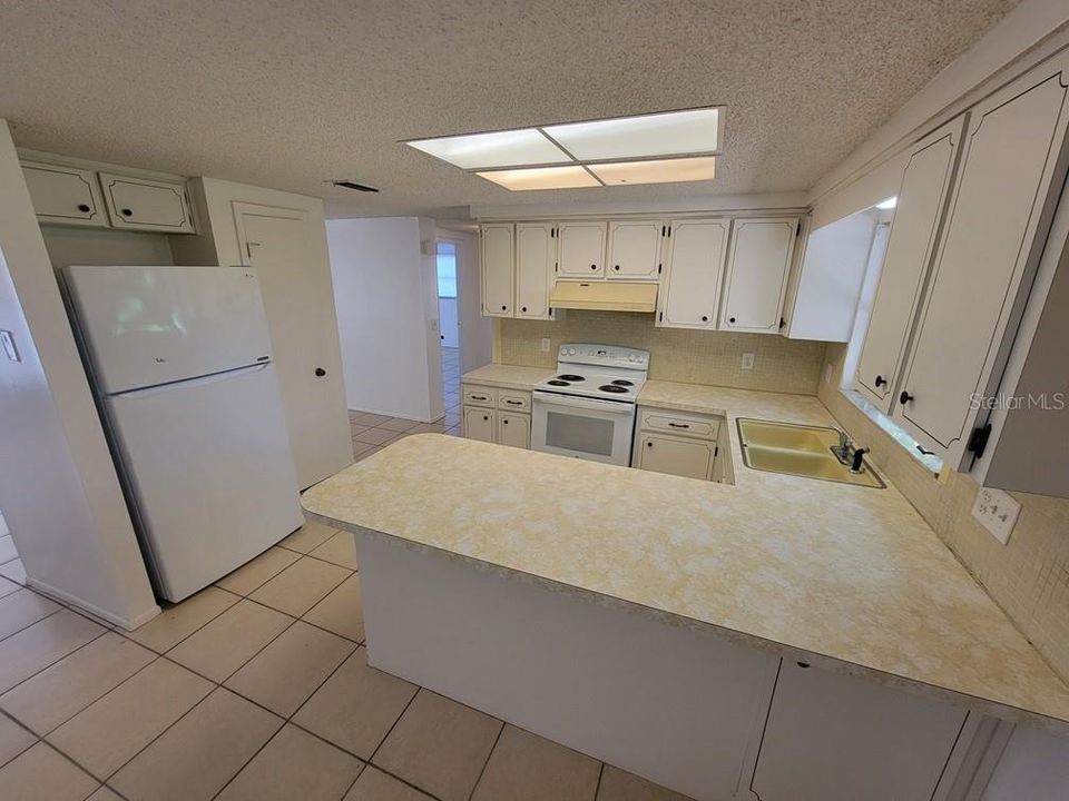 En Renta: $1,350 (2 camas, 2 baños, 966 Pies cuadrados)