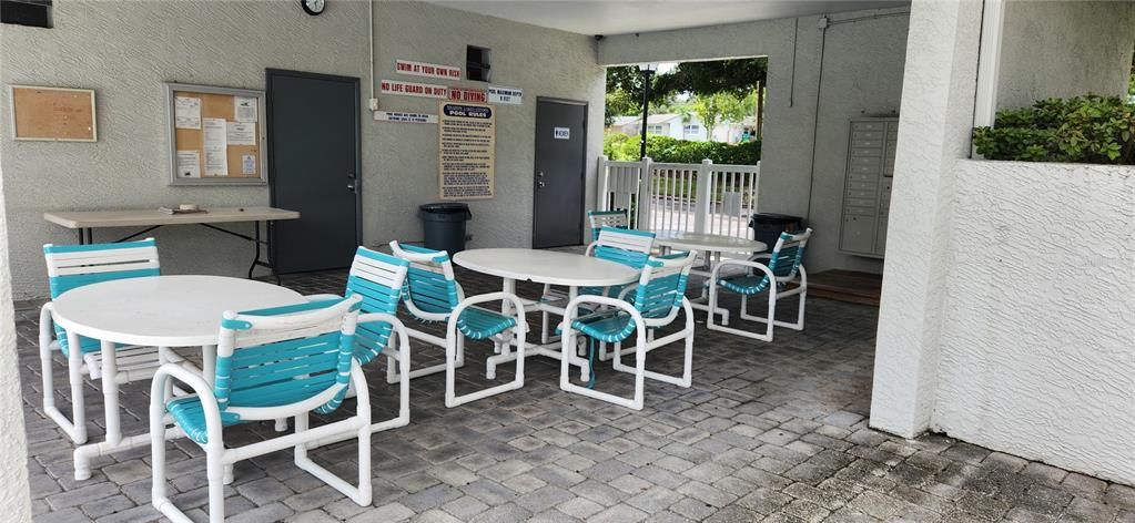 For Rent: $1,850 (2 beds, 2 baths, 960 Square Feet)