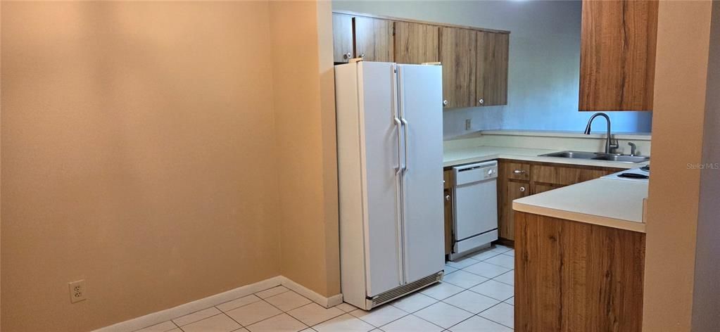For Rent: $1,850 (2 beds, 2 baths, 960 Square Feet)