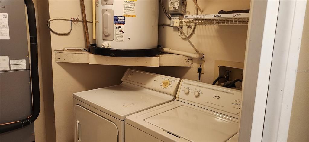 For Rent: $1,850 (2 beds, 2 baths, 960 Square Feet)