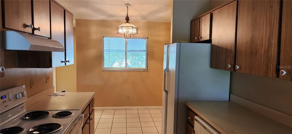 For Rent: $1,850 (2 beds, 2 baths, 960 Square Feet)