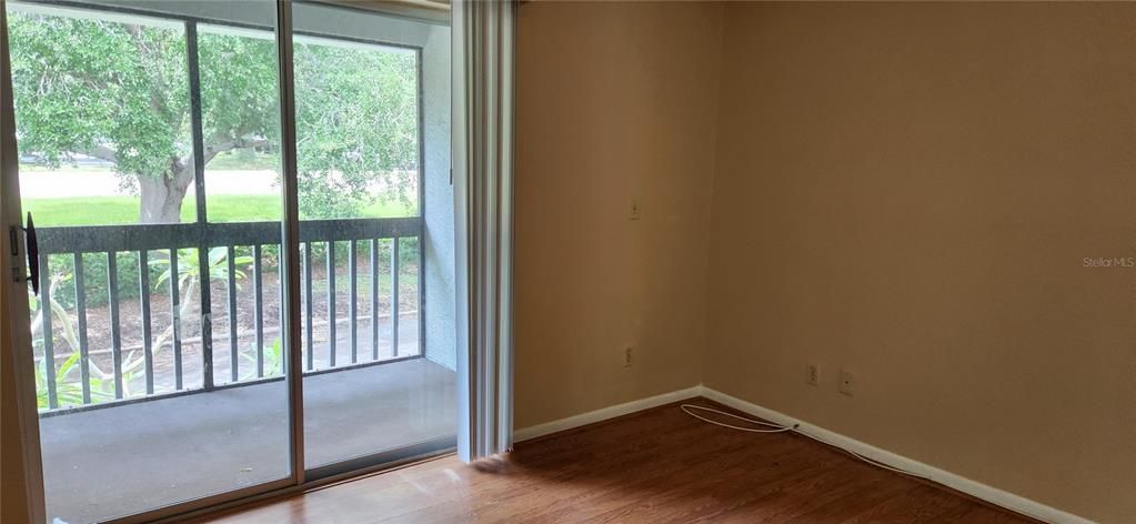 For Rent: $1,850 (2 beds, 2 baths, 960 Square Feet)