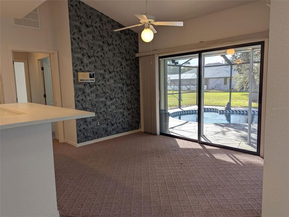 For Sale: $389,000 (3 beds, 2 baths, 2199 Square Feet)