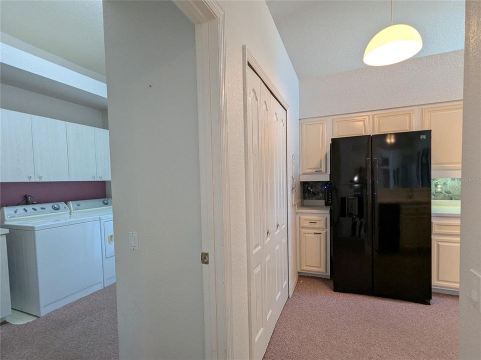 For Sale: $389,000 (3 beds, 2 baths, 2199 Square Feet)