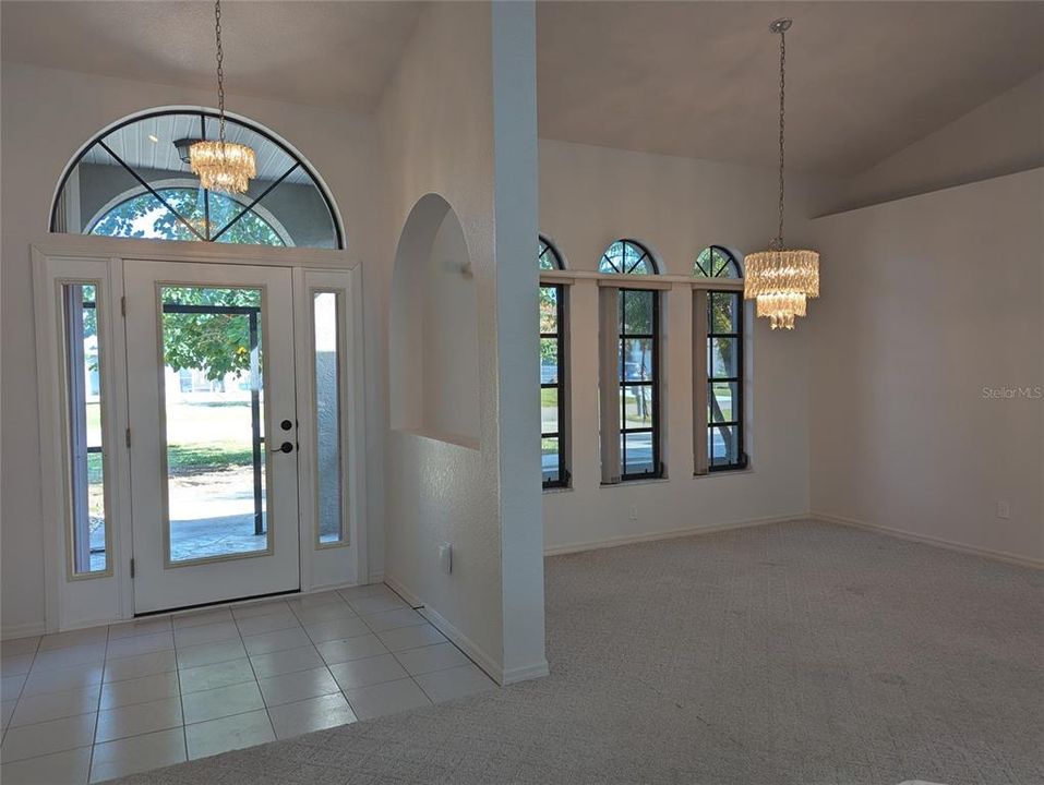 For Sale: $389,000 (3 beds, 2 baths, 2199 Square Feet)