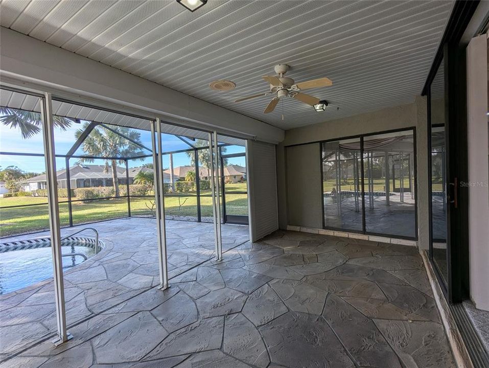 For Sale: $389,000 (3 beds, 2 baths, 2199 Square Feet)