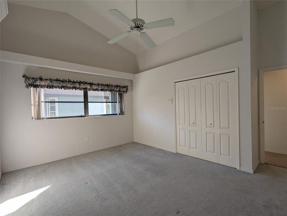 For Sale: $389,000 (3 beds, 2 baths, 2199 Square Feet)