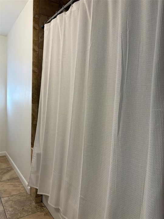 For Sale: $350,000 (3 beds, 2 baths, 1468 Square Feet)