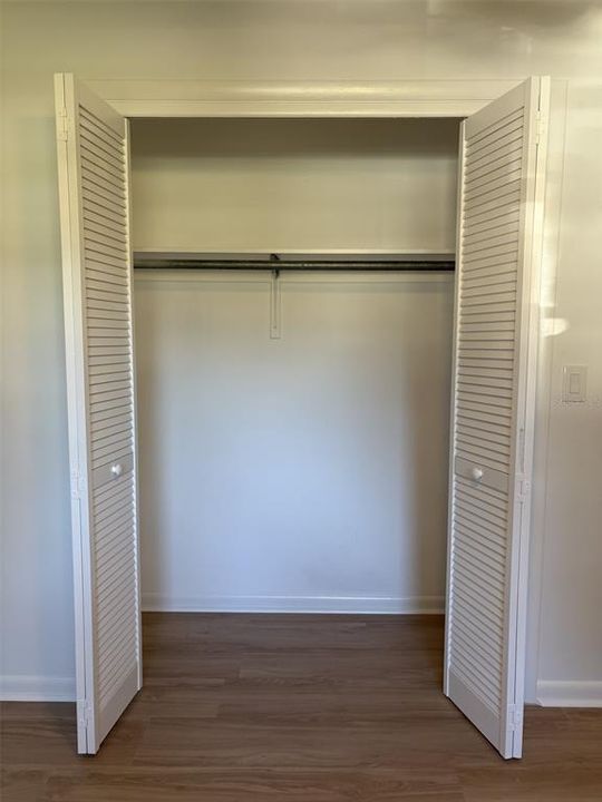 For Sale: $350,000 (3 beds, 2 baths, 1468 Square Feet)