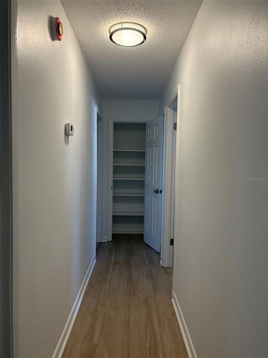 For Sale: $350,000 (3 beds, 2 baths, 1468 Square Feet)