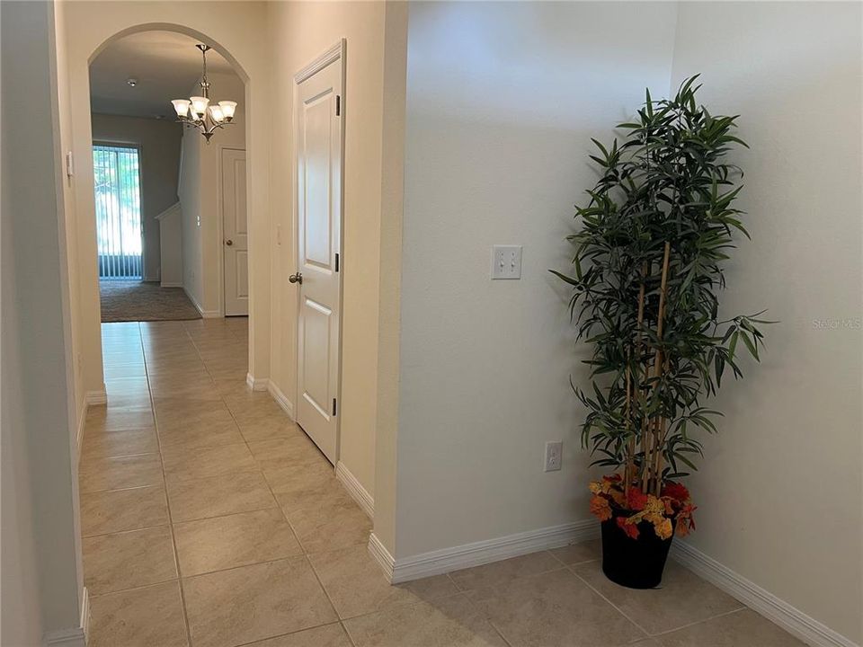 For Sale: $290,000 (3 beds, 2 baths, 1707 Square Feet)