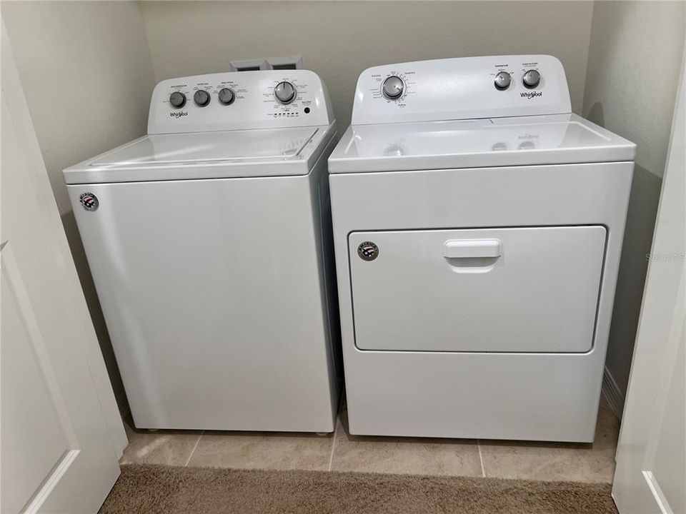 For Sale: $290,000 (3 beds, 2 baths, 1707 Square Feet)