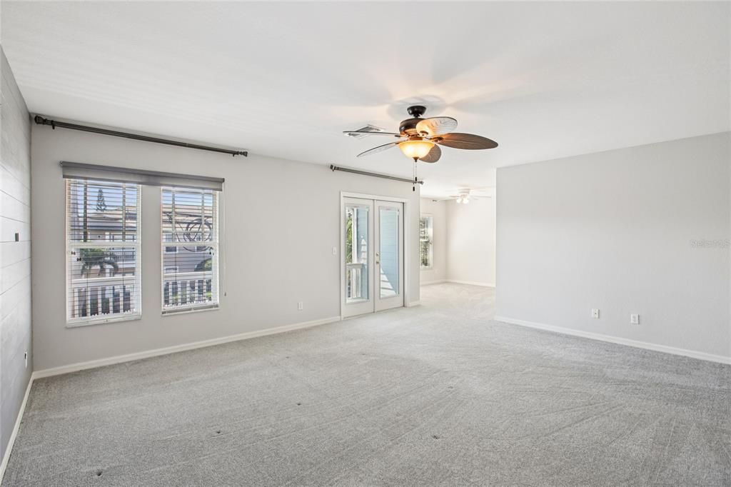 待售: $599,500 (4 贝兹, 3 浴室, 2716 平方英尺)