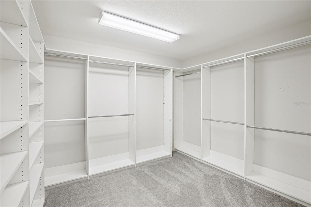 待售: $599,500 (4 贝兹, 3 浴室, 2716 平方英尺)